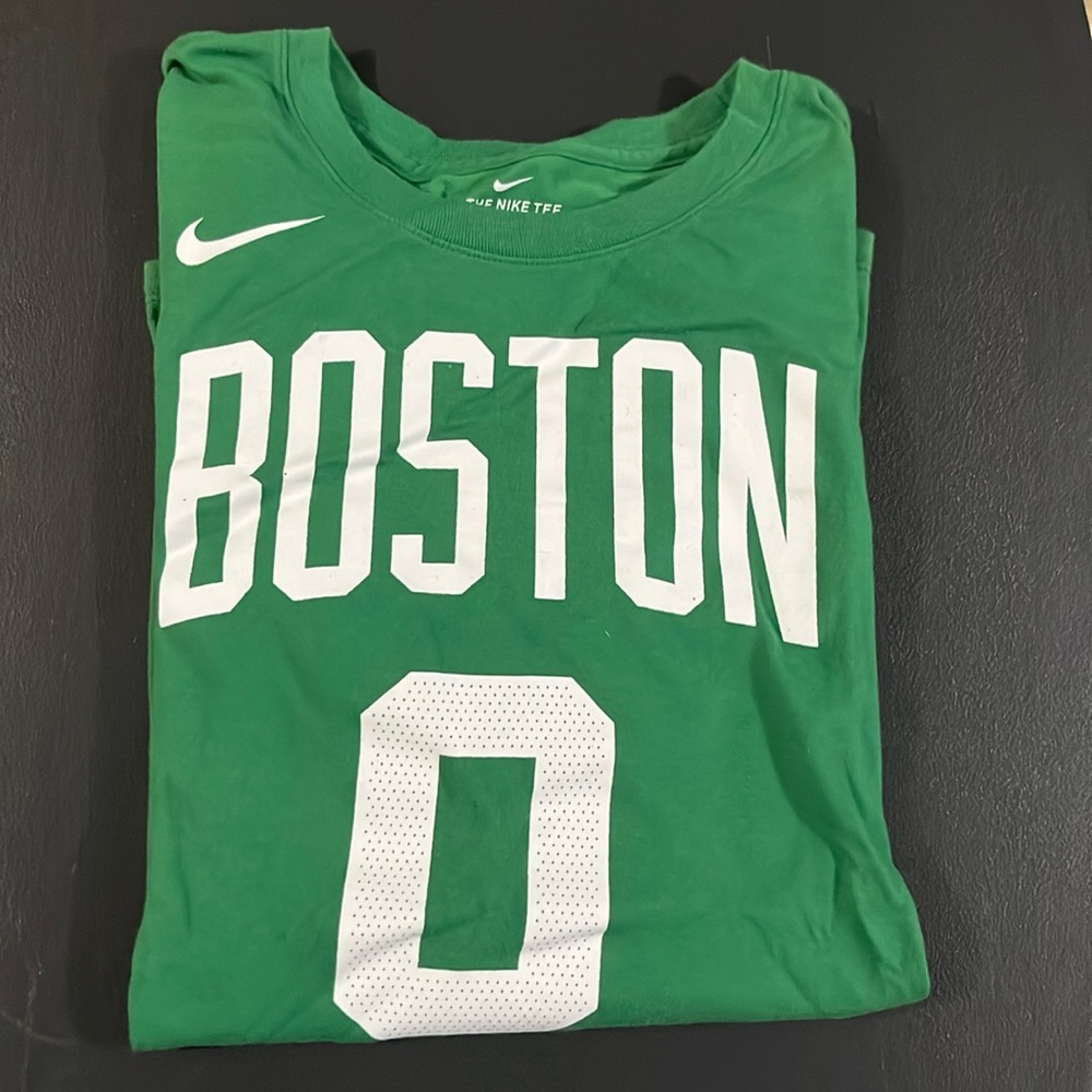 Boston Celtics tee